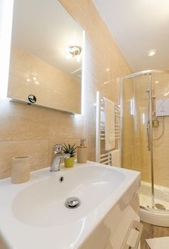 Sea Road Апартаменты